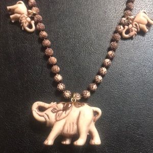 Vintage Carved Trunk ⬆️ UP Elephant charm necklace w/ rose beads